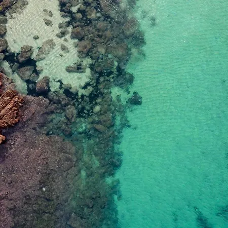 Hostel Sa Set Cales *